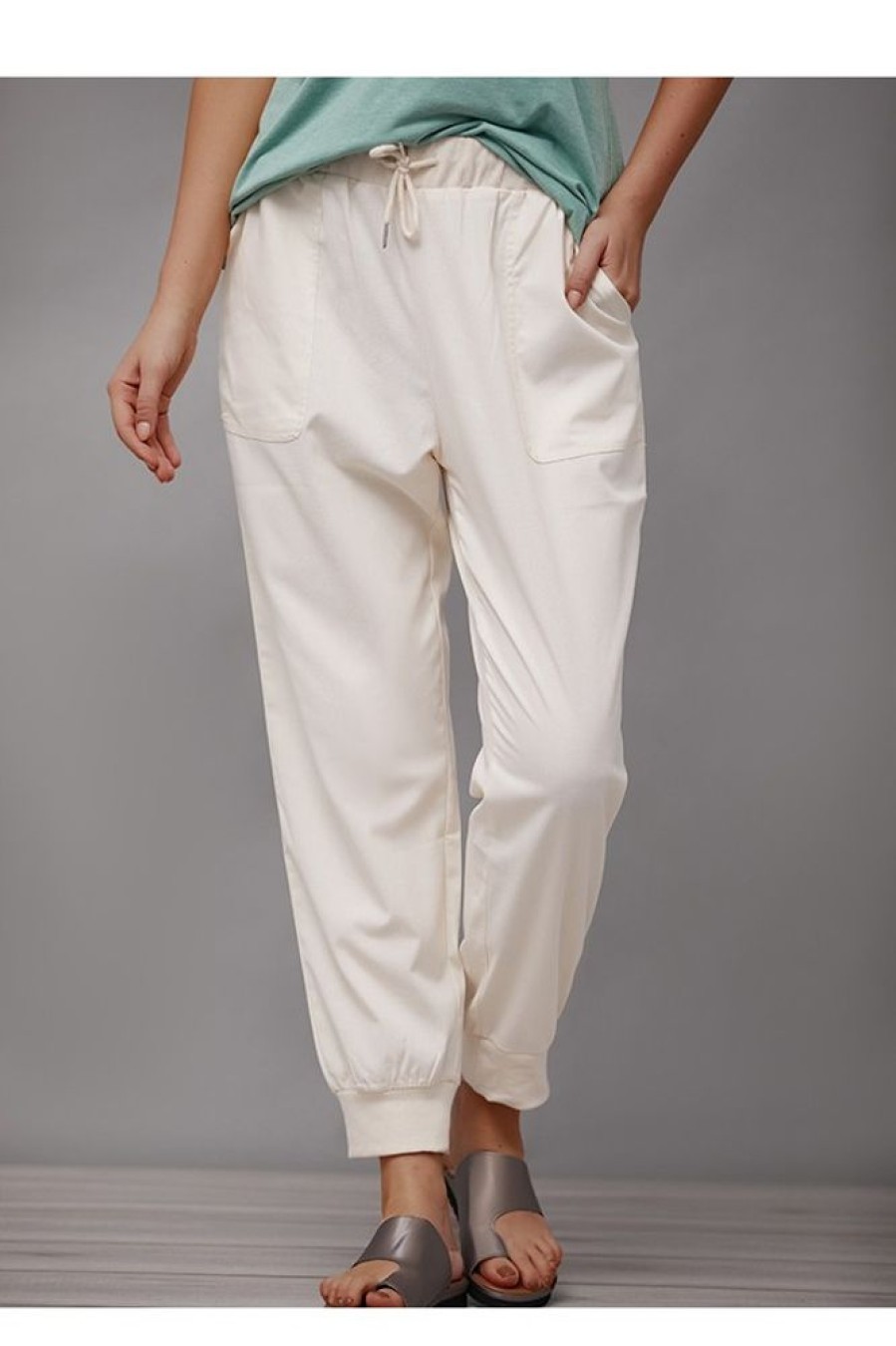 Vetements Azzlee | Solide Ceintures Avec Poches Decontractee Maigrichon Pantalon Beige