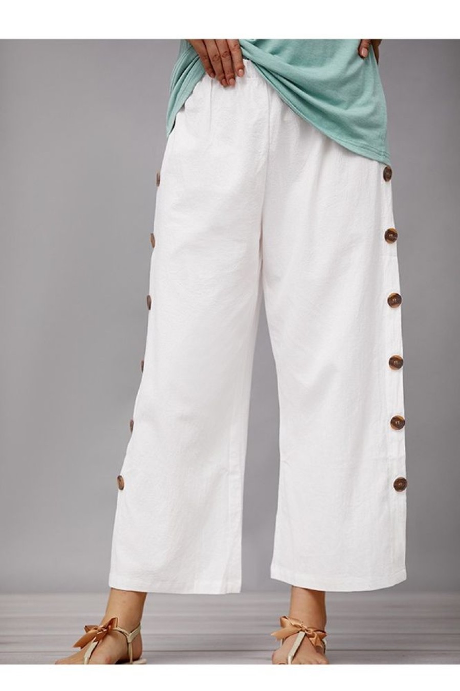 Vetements Azzlee Pantalon | Plaine Boutons Decontractee Jambes Droites Pantalon Blanc