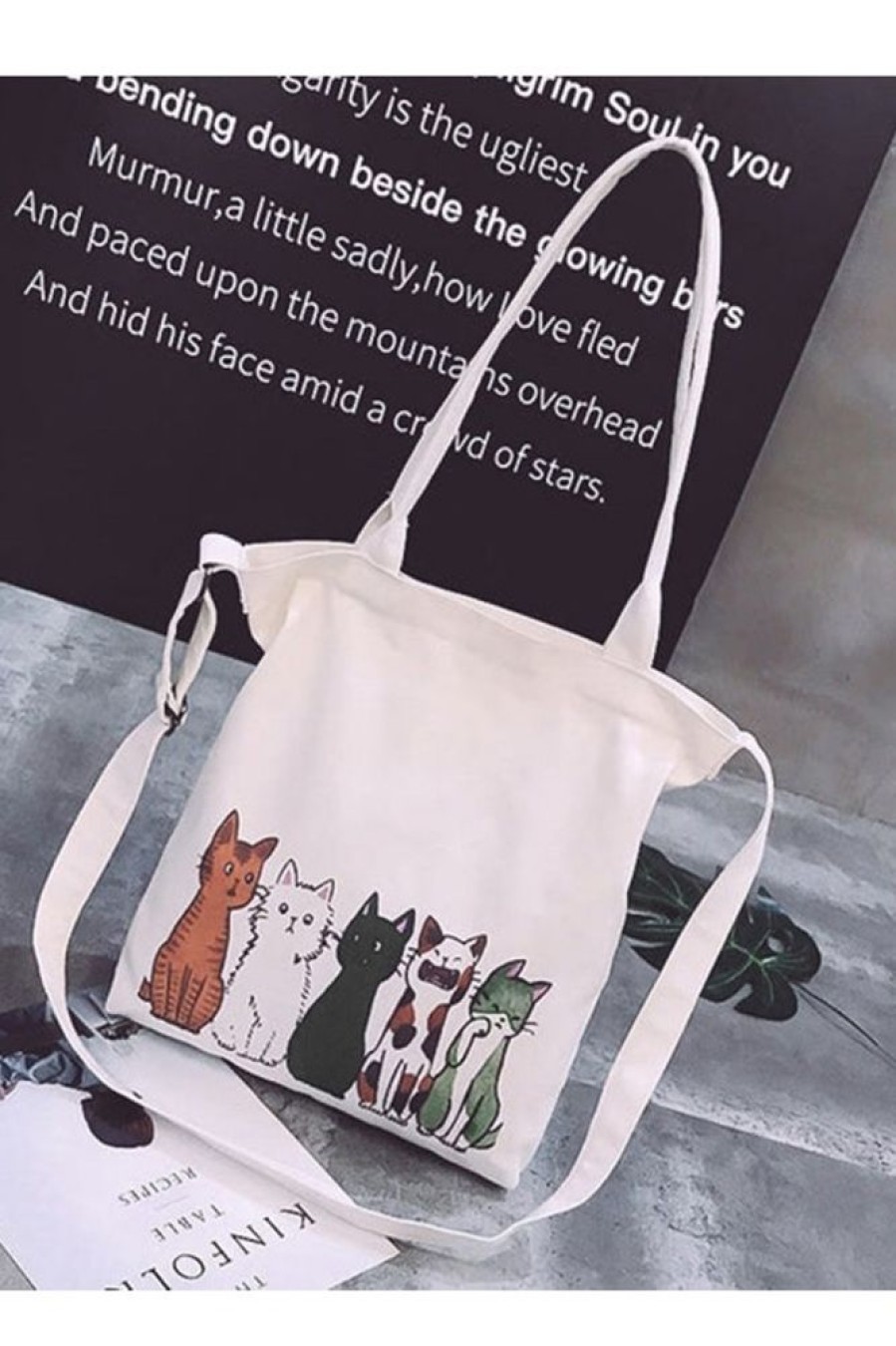 Accessoires Azzlee | Sac Graphique Avec Impression Artistique De Chats Adorables Et En Foule Blanc