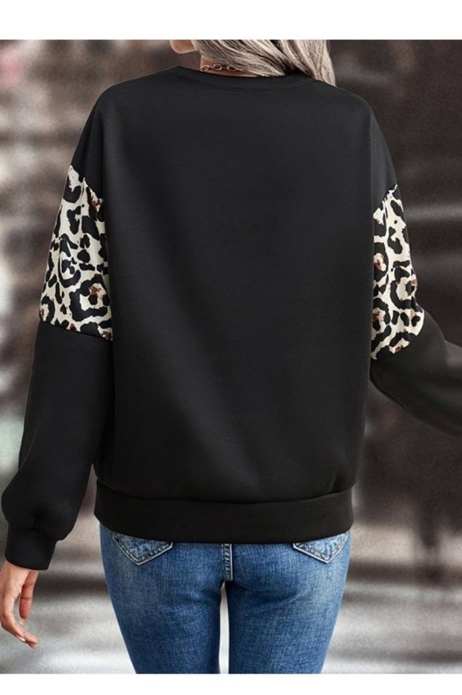 Vetements Azzlee Sweats Et Sweats A Capuche | Sweatshirt Decontracte A Col Rond Et Motif Leopard Noir